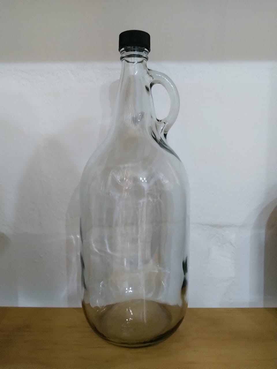 2L Kangaroo Bottle